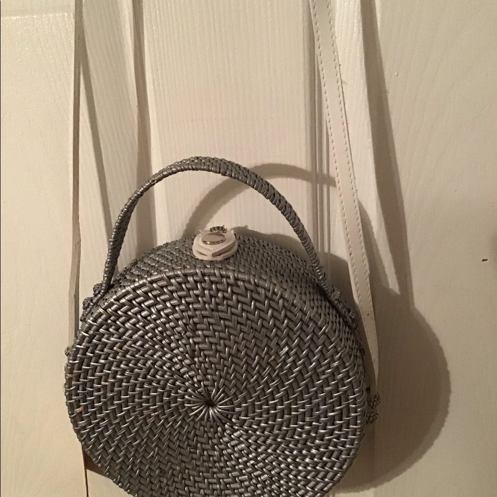 Collection XIIX (Crossbody Purse in Silver)